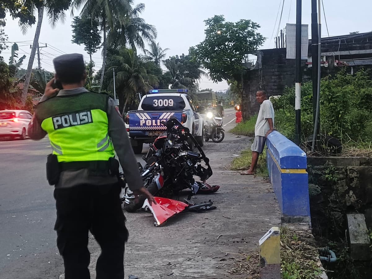 Tragedi di Jalan Kulon Progo: Bos Rokok HS dan Istri Meninggal dalam Tabrakan Moge vs Jupiter MX. Gambar: Joglo News