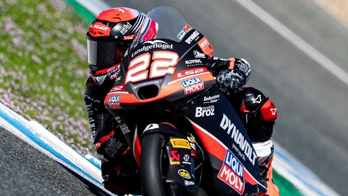 David Almansa Raih Kemenangan Tipis di Moto3 Thailand 2026, Buktikan Dominasi di Sirkuit Buriram