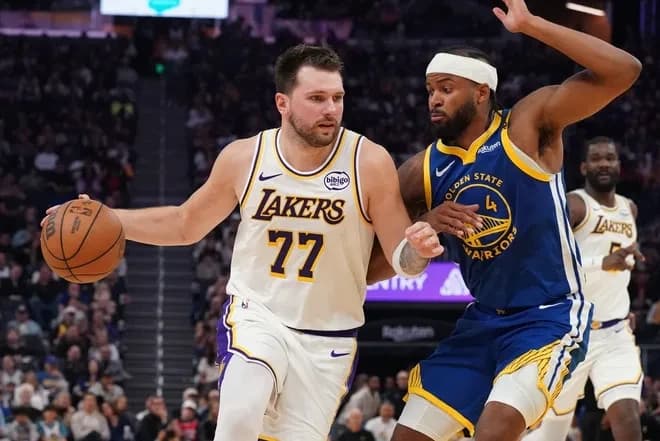 Warriors vs Clippers: Duel Panas di Chase Center, Siapa yang Akan Merajai Peringkat Barat?