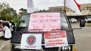 etua DPRD Bungo Sambut Massa Aksi, Wakil Ketua DPRD Soroti Ketidakhadiran Bupati